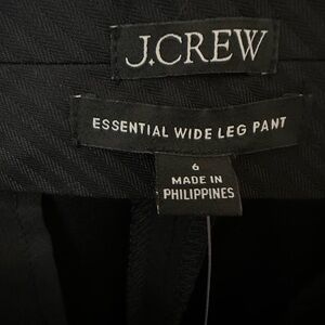 ⸻
J.Crew Black Dress Pants – Size 6 – NWT
